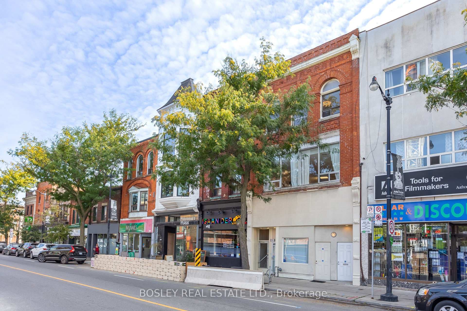 2963 Dundas Street, Bloor West Village / Swansea, ON M6P 1Z2 - Photo 1