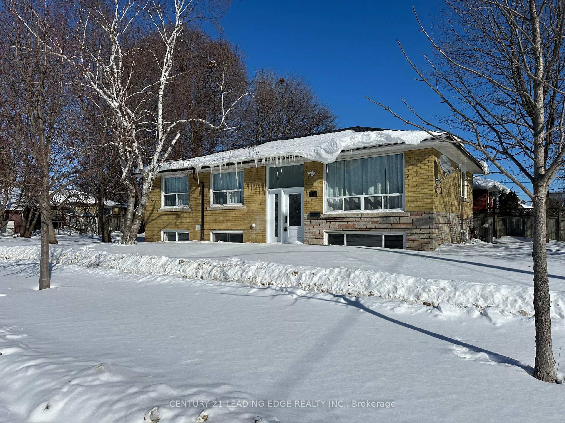 53 Milford Haven Drive, Scarborough (West Hill / Highland Creek), ON M1G 3C7 - Photo 1