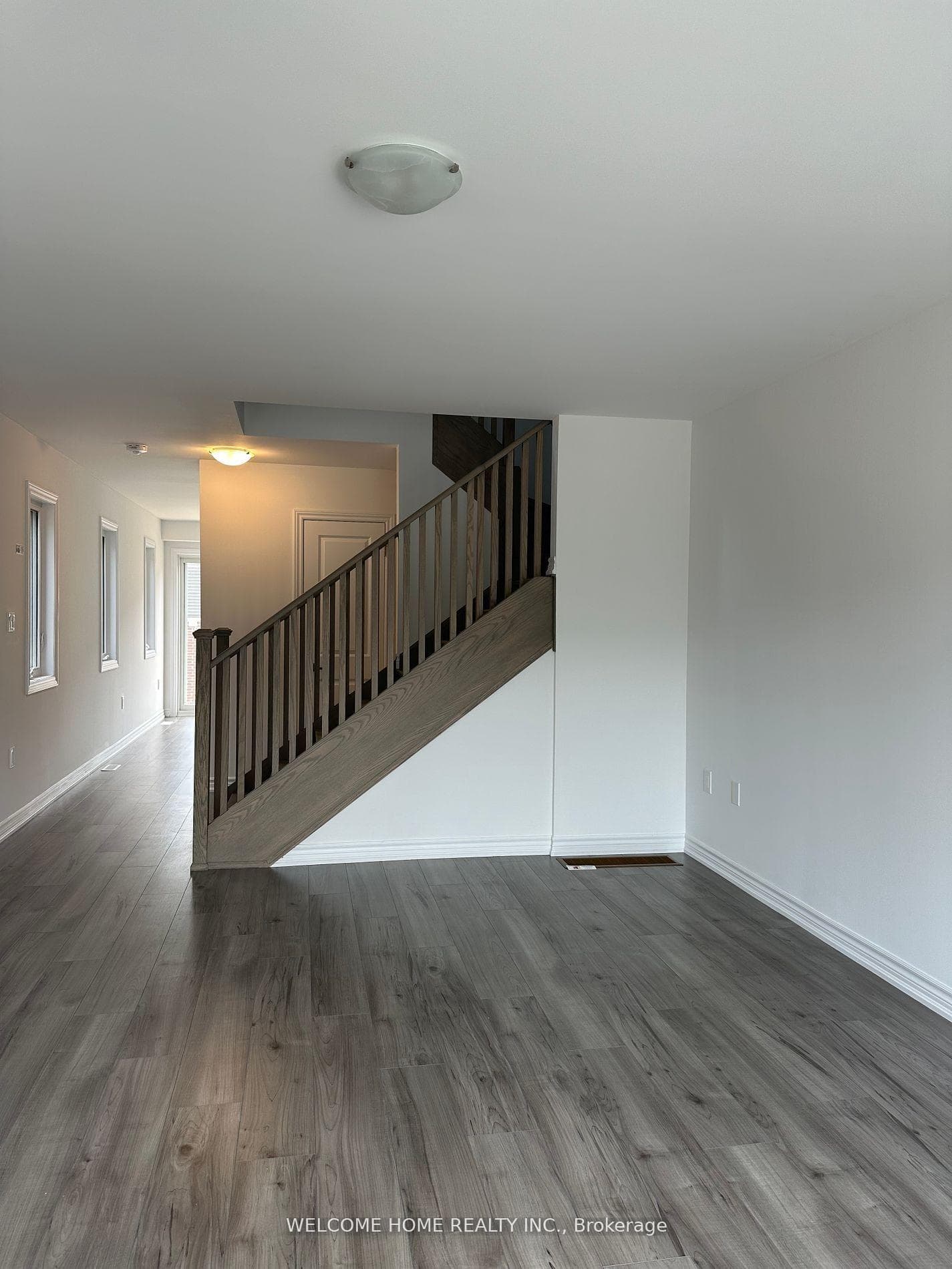 30 Wagon Lane, Barrie, ON L9J 0V1 - Photo 1