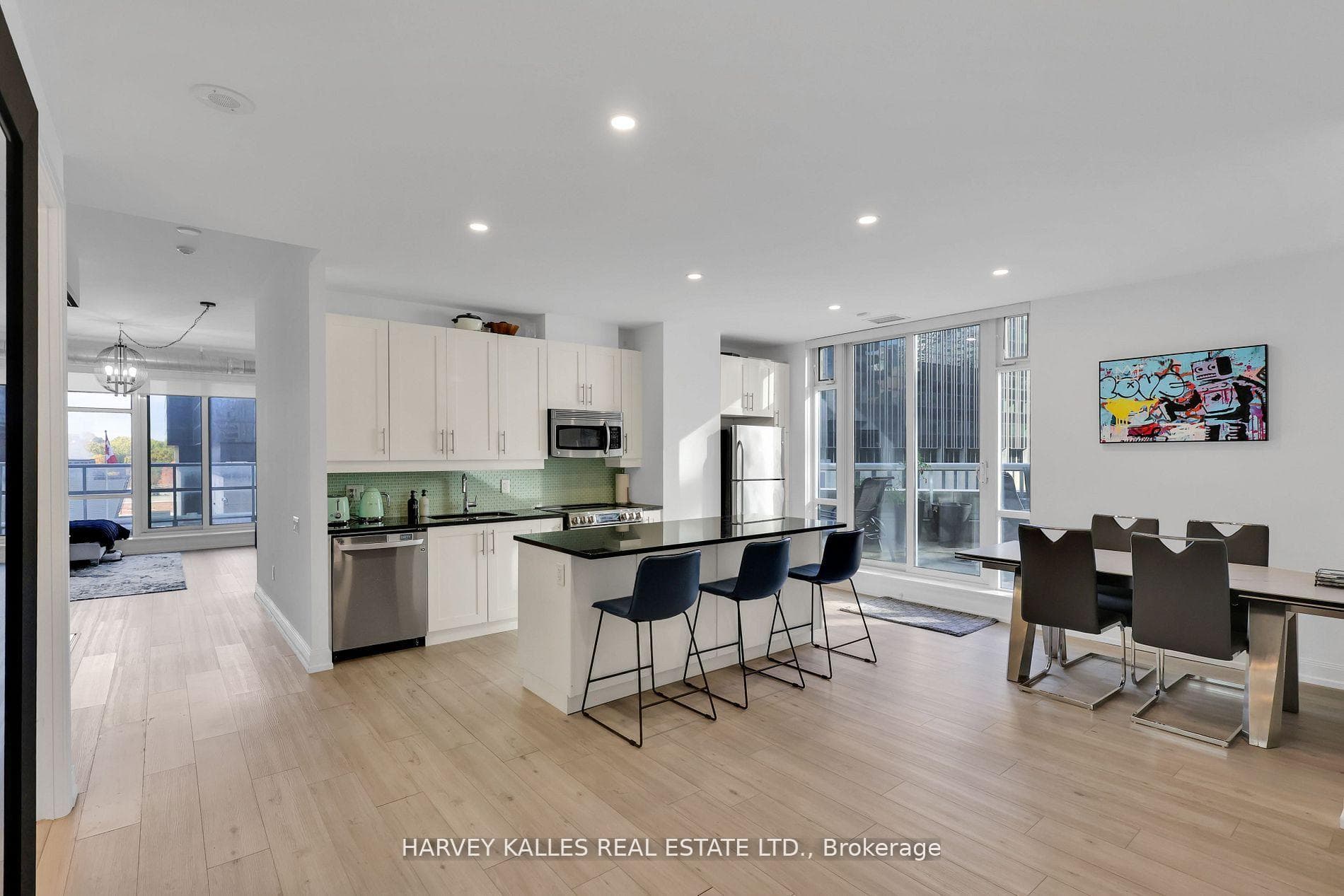 2181 Yonge Street Unit 510, Leaside / Davisville, ON M4S 3H7 - Photo 1
