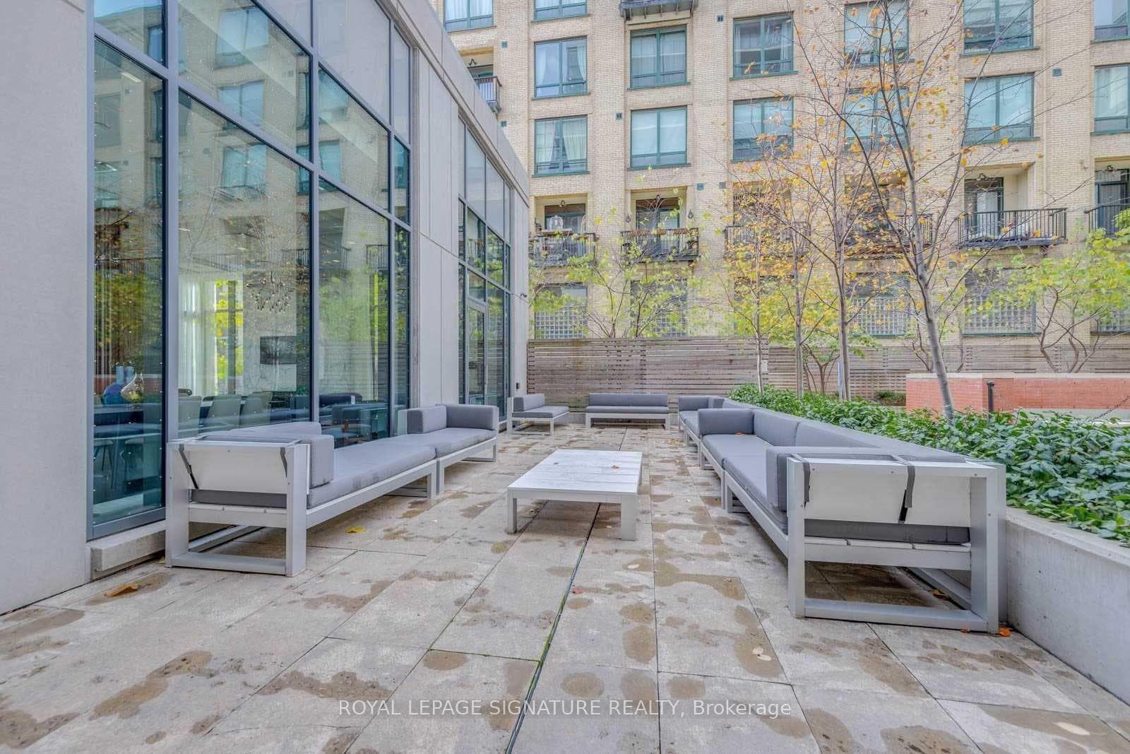 775 King Street Unit 202, Downtown Toronto / Waterfront, ON M5V 2K3 - Photo 1