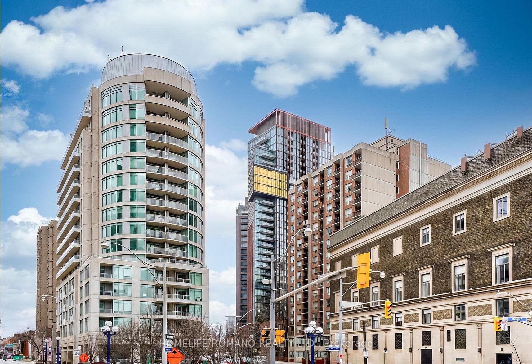 8 Scollard Street Unit 504, Toronto C02