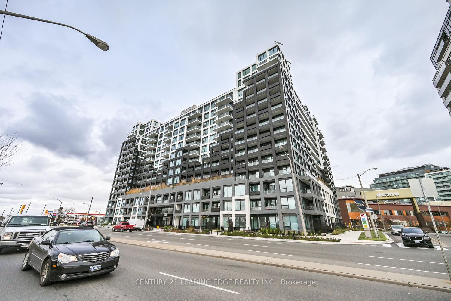 1100 Sheppard Avenue Unit LPH10, Downsview / Black Creek, ON M3K 0E4 - Photo 1
