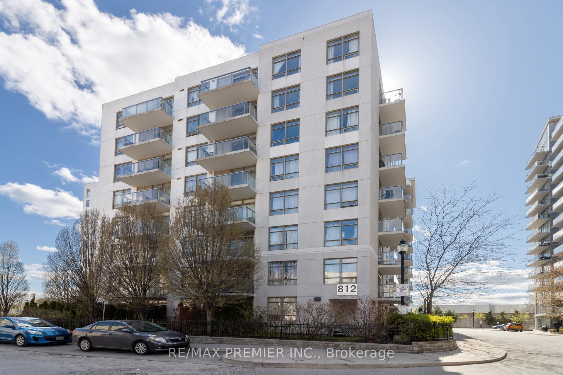 812 Lansdowne Avenue Unit 1011, Bloor West Village / Swansea, ON M6H 4K6 - Photo 1
