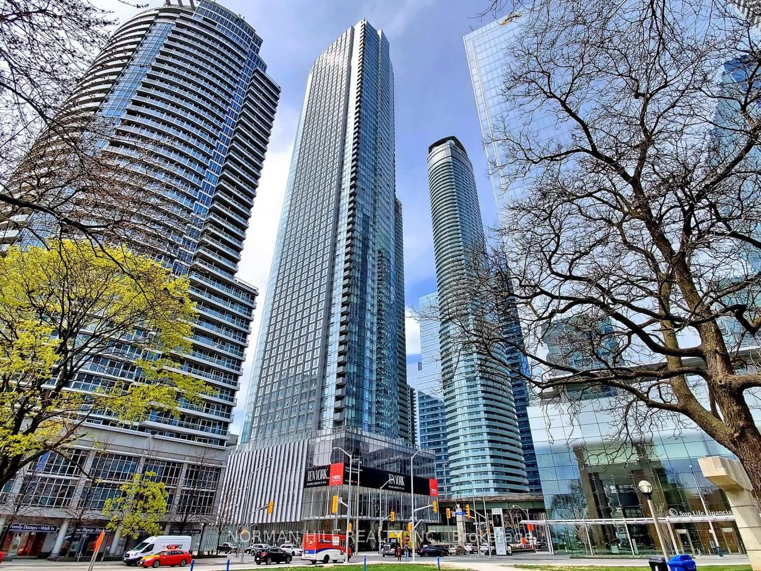 10 York Street Unit 3206, Toronto C01
