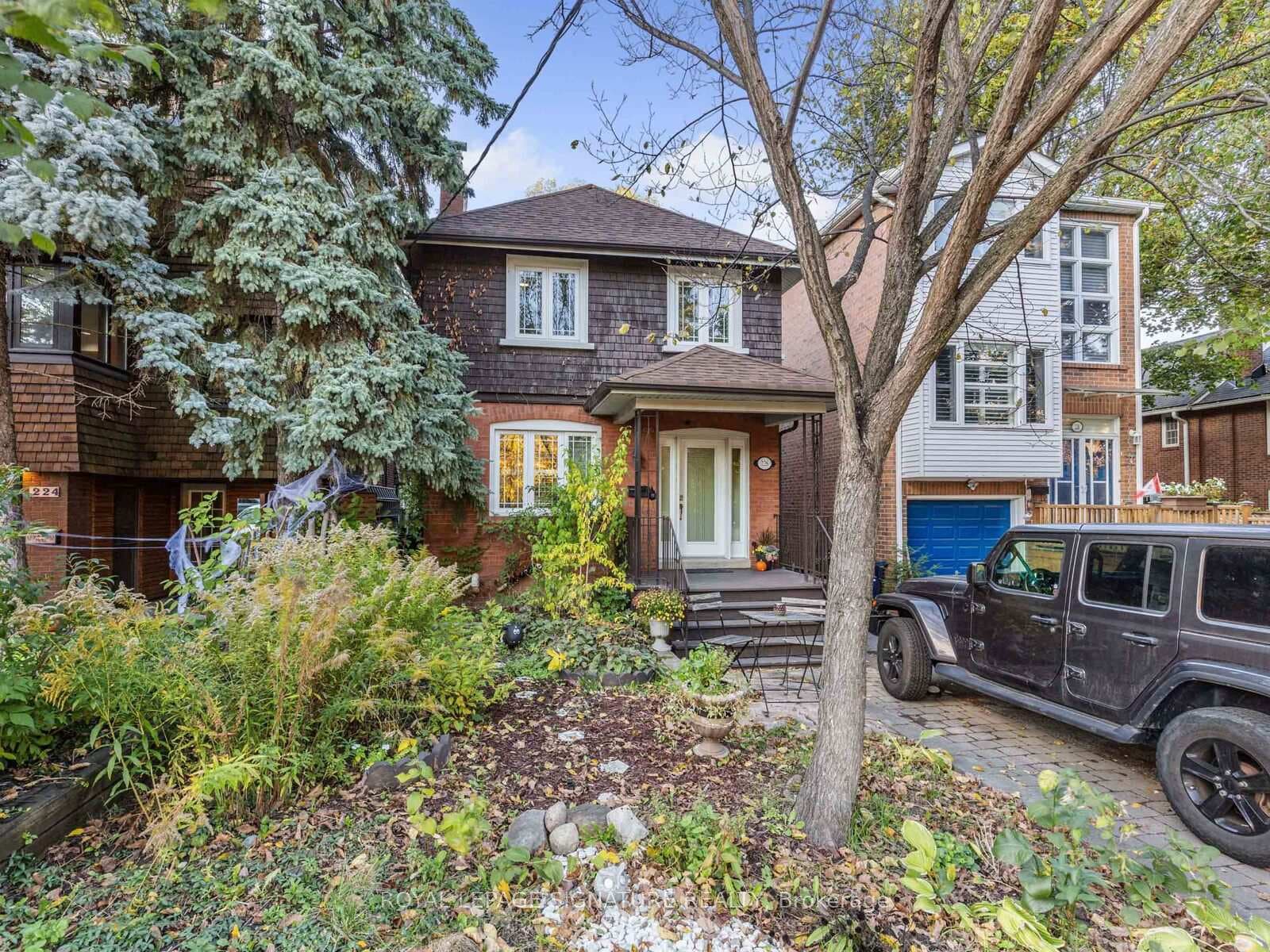 226 Broadway Avenue, Leaside / Davisville, ON M4P 1V9 - Photo 1