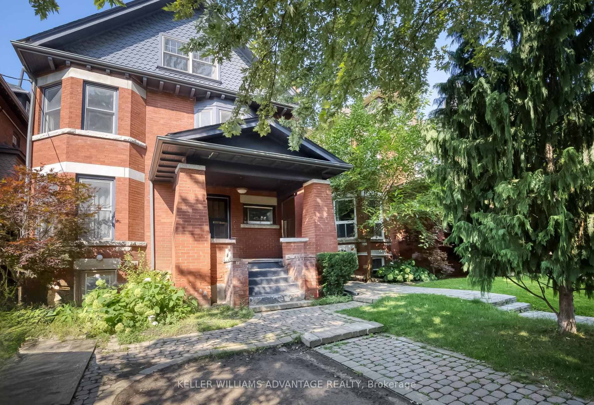 146 Madison Avenue Unit Lower, Annex / Yorkville / Summerhill, ON M5R 2S5 - Photo 1