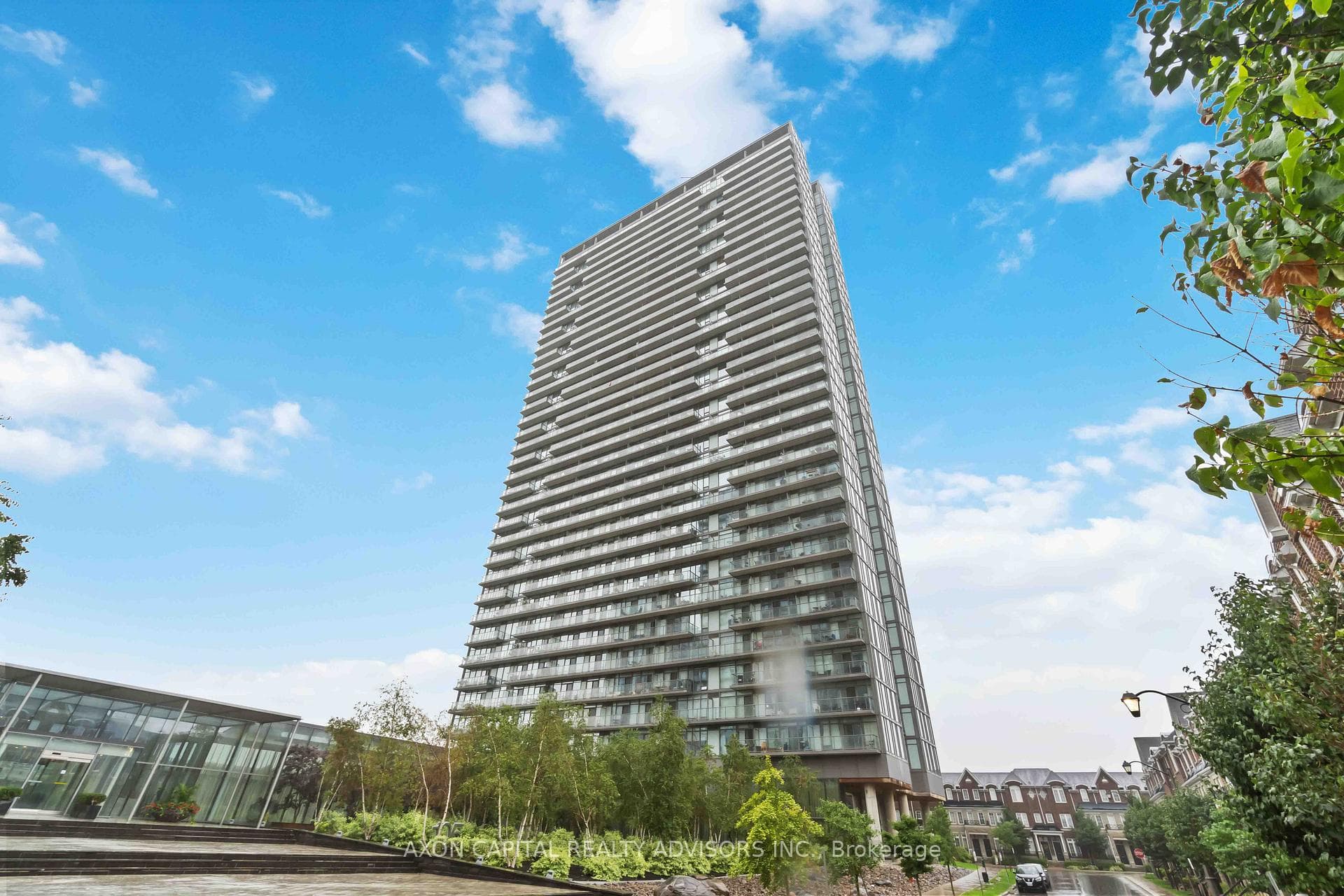 105 The Queensway N/A Unit 1702, Toronto W01