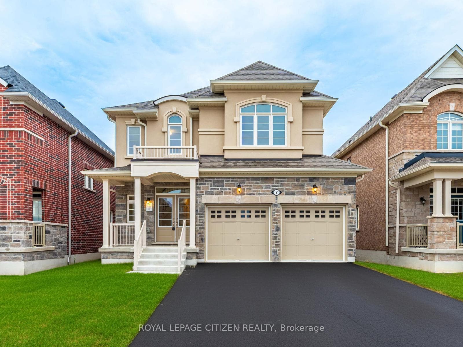 7 Jeanne Pynn Avenue, Georgina