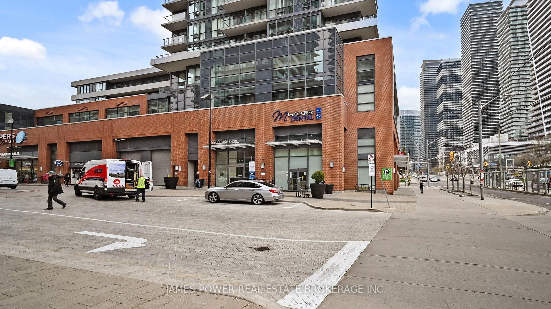 2200 Lake Shore Boulevard Unit 1007, Liberty Village / Parkdale / South Parkdale, ON M8V 1A4 - Photo 1