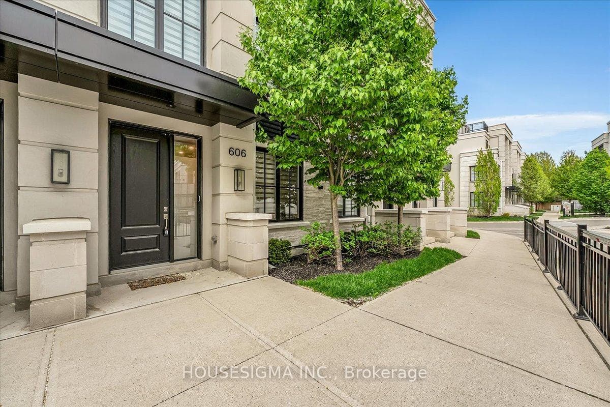 1190 Cawthra Road Unit 606, Mississauga