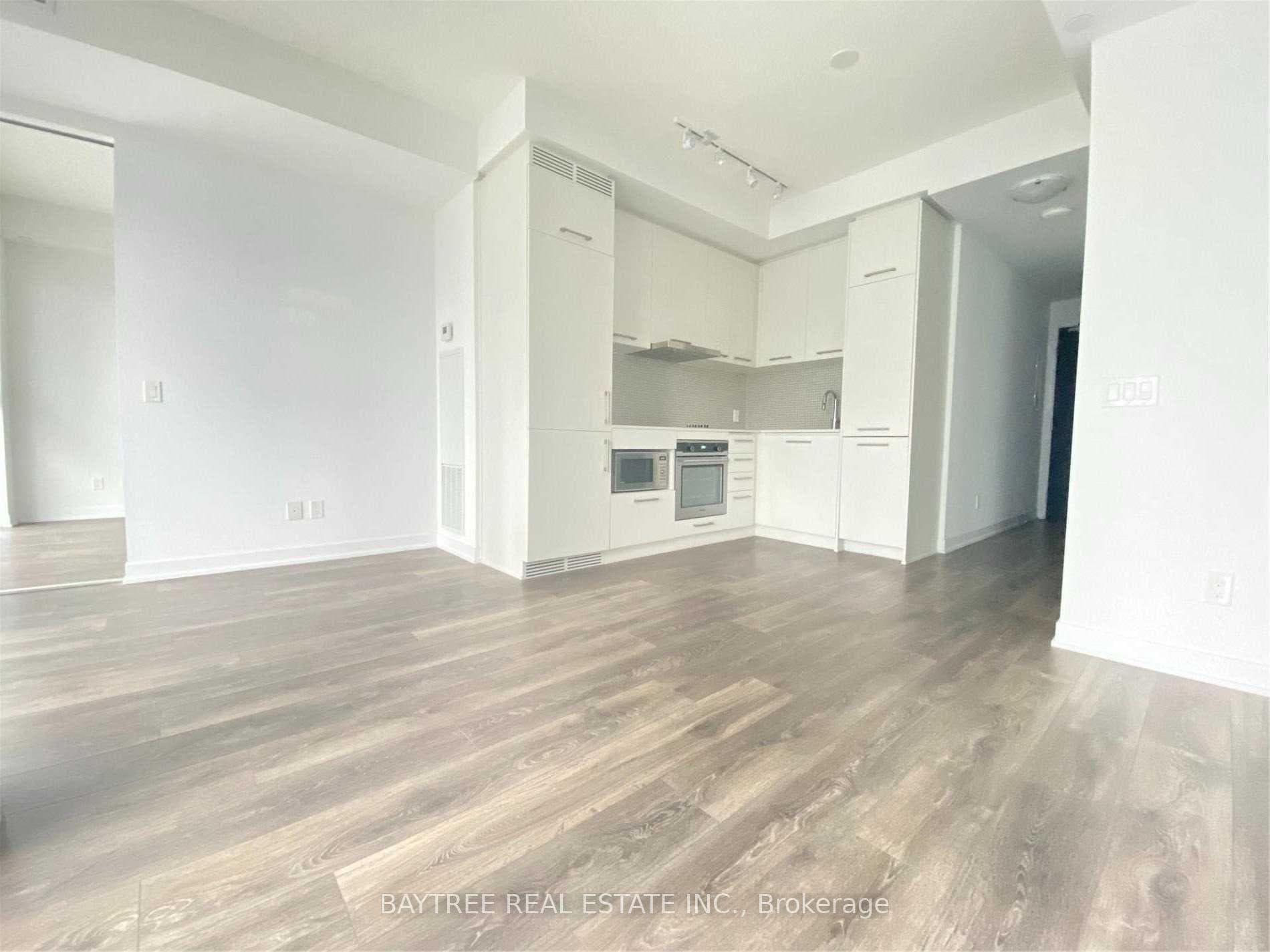 87 Peter Street Unit 3312, Downtown Toronto / Waterfront, ON M5V 0P1 - Photo 1