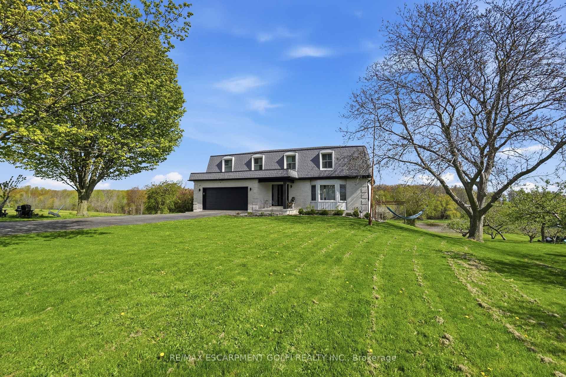 296 Ridge Road, Grimsby