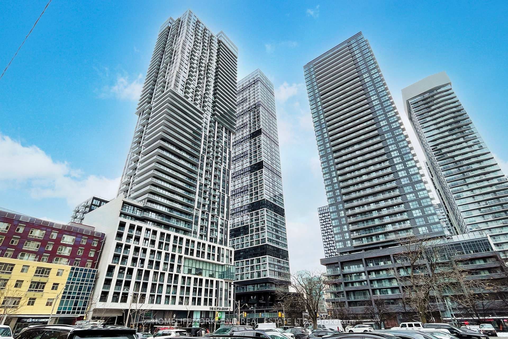 251 Jarvis Street Unit 2507, Regent Park / Cabbagetown / St. James Town, ON M5B 0C3 - Photo 1