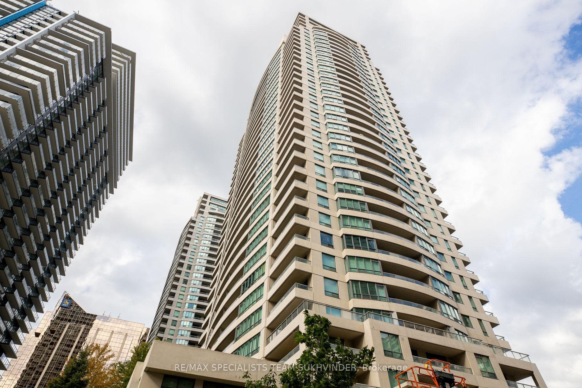 18 Spring Garden Avenue Unit 2201, Toronto C14