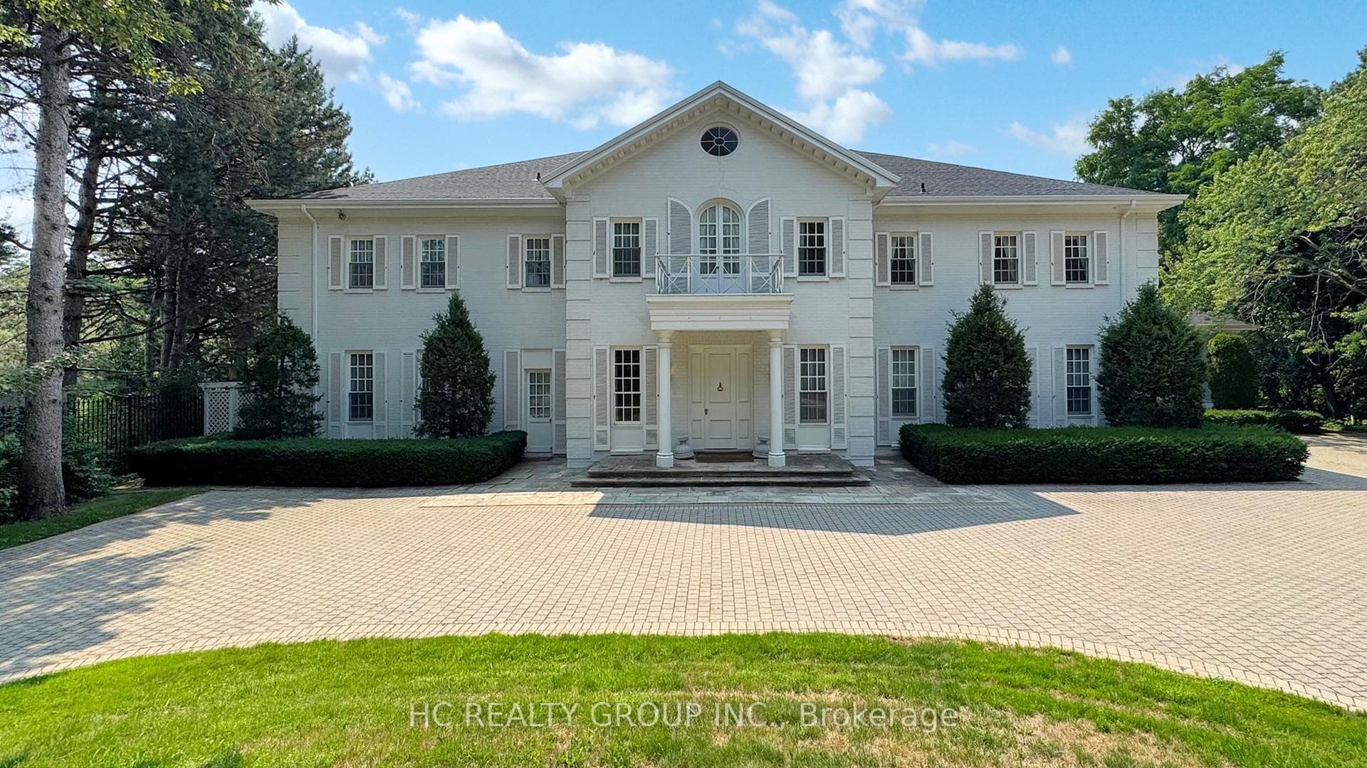 22&20 Park Lane Circle, Bridle Path / York Mills / Hoggs Hollow, ON M3B 1Z7 - Photo 1