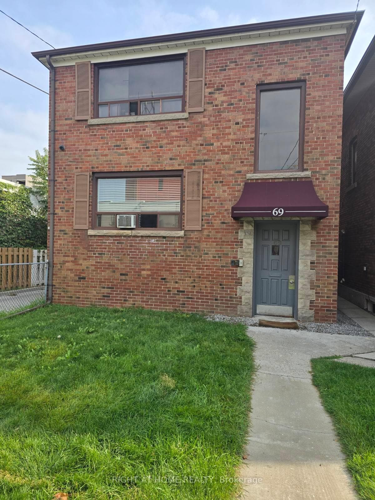 69 Third Street Unit 3, Liberty Village / Parkdale / South Parkdale, ON M8V 2X7 - Photo 1