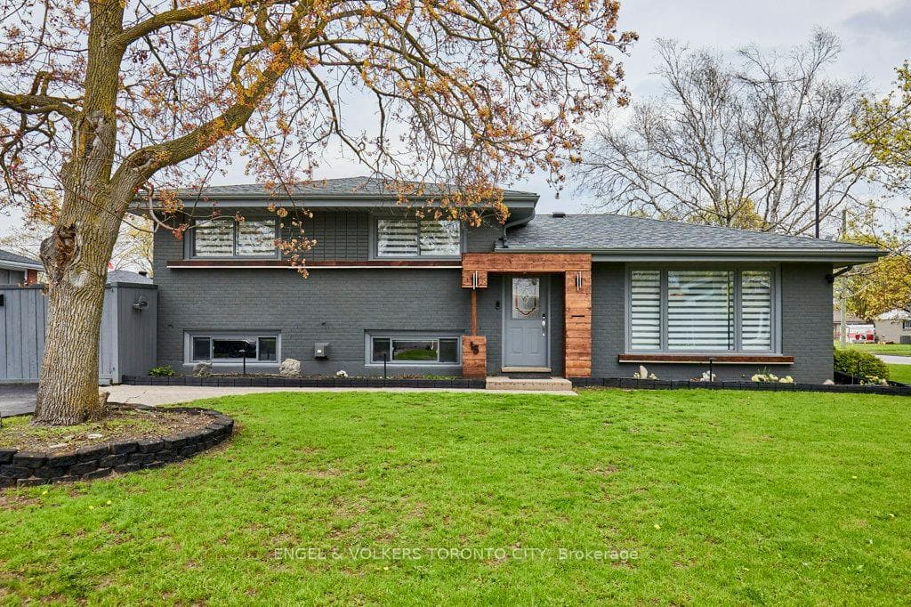 15 Lambert Drive, Belleville