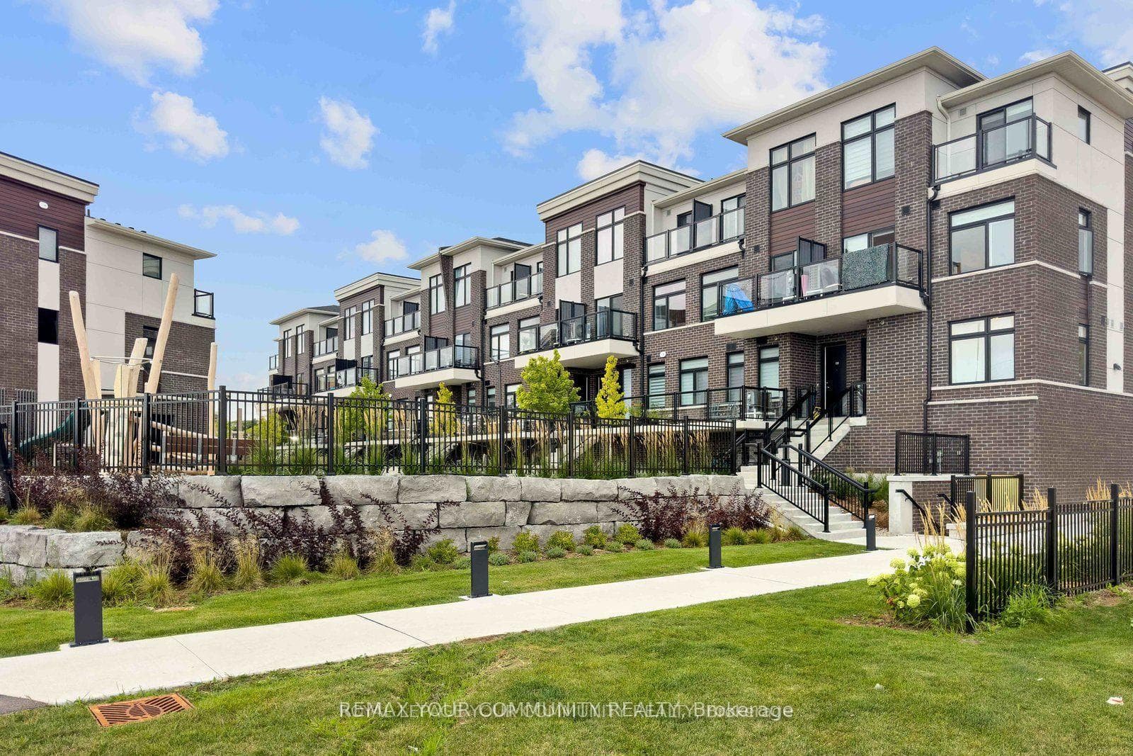 755 Omega Drive Unit 117, Pickering, ON L1V 0H1 - Photo 1