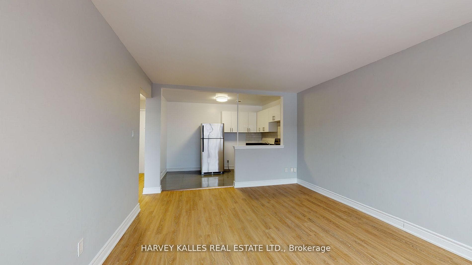 31 Clearview Heights Unit 108, Keelesdale / Eglinton West, ON M6M 2A2 - Photo 1