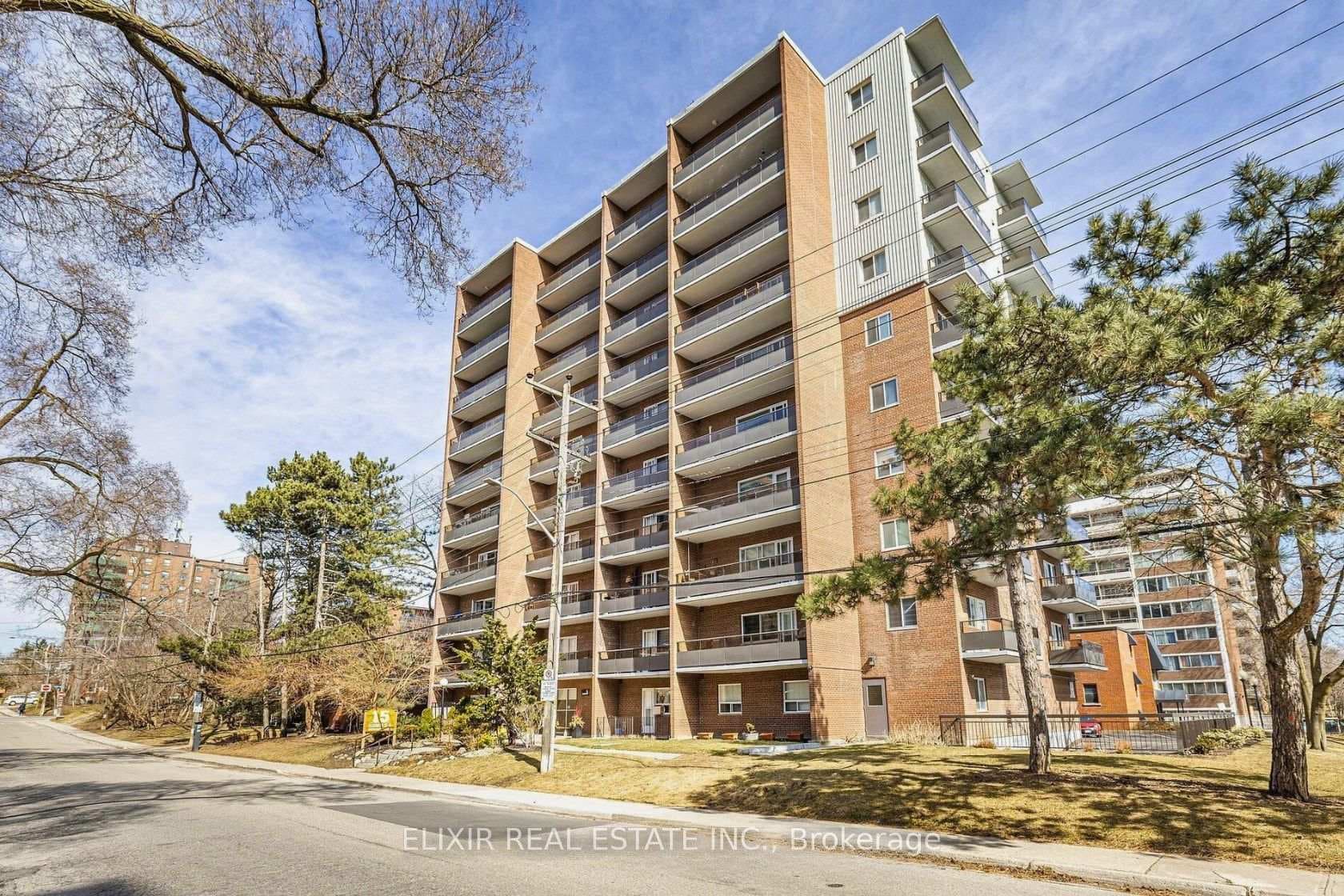 15 Elizabeth Street Unit 605, Mississauga, ON L5G 2Z3 - Photo 1