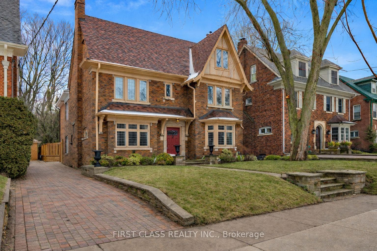 80 Douglas Drive, Rosedale / Moore Park, ON M4W 2B4 - Photo 1