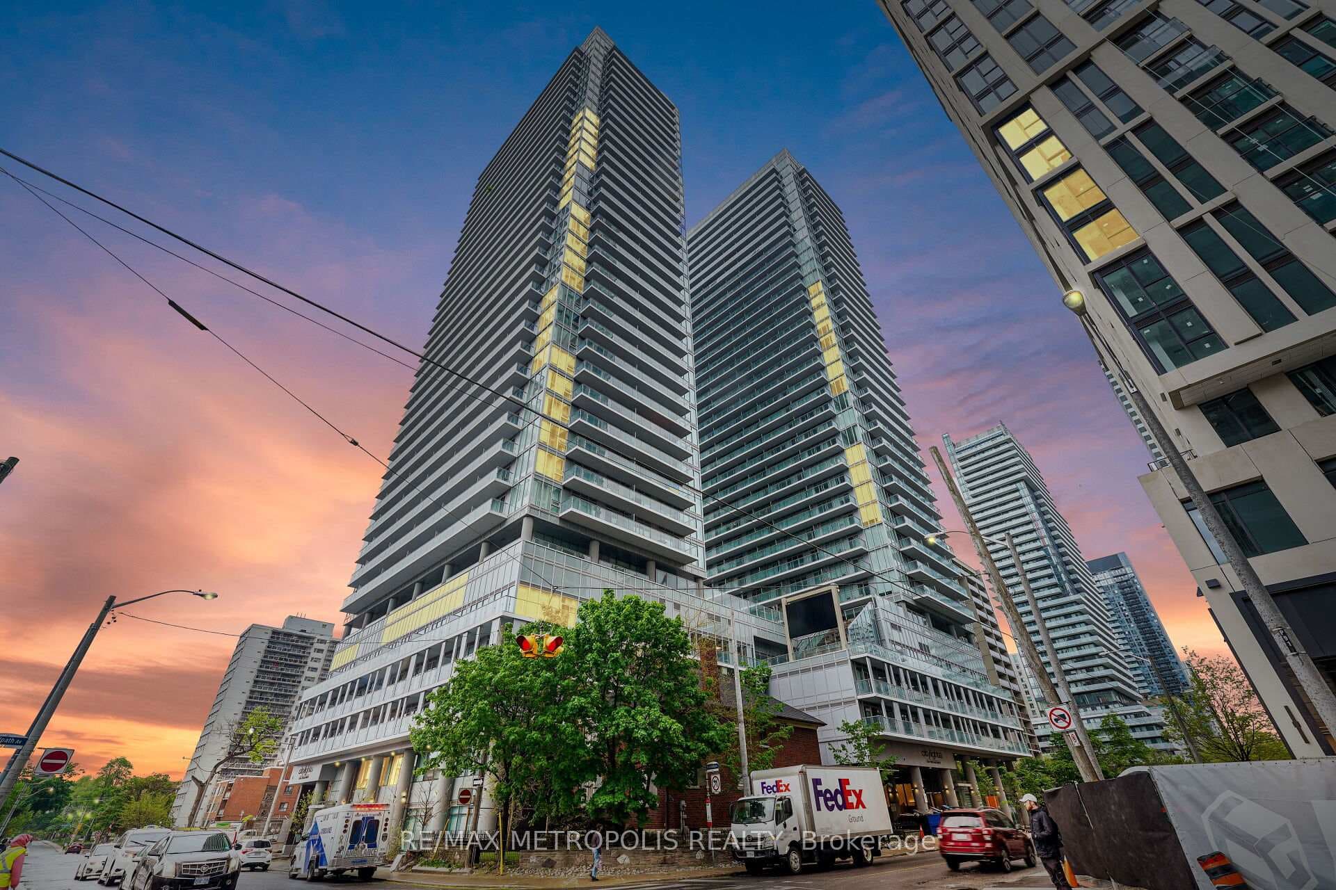 195 Redpath Avenue Unit 711, Leaside / Davisville, ON M4P 0E4 - Photo 1