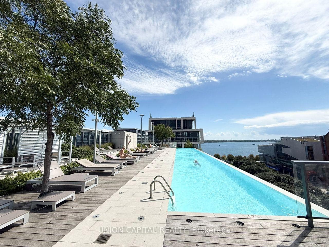 16 Bonnycastle Street Unit 3910, Regent Park / Cabbagetown / St. James Town, ON M5A 0C9 - Photo 1