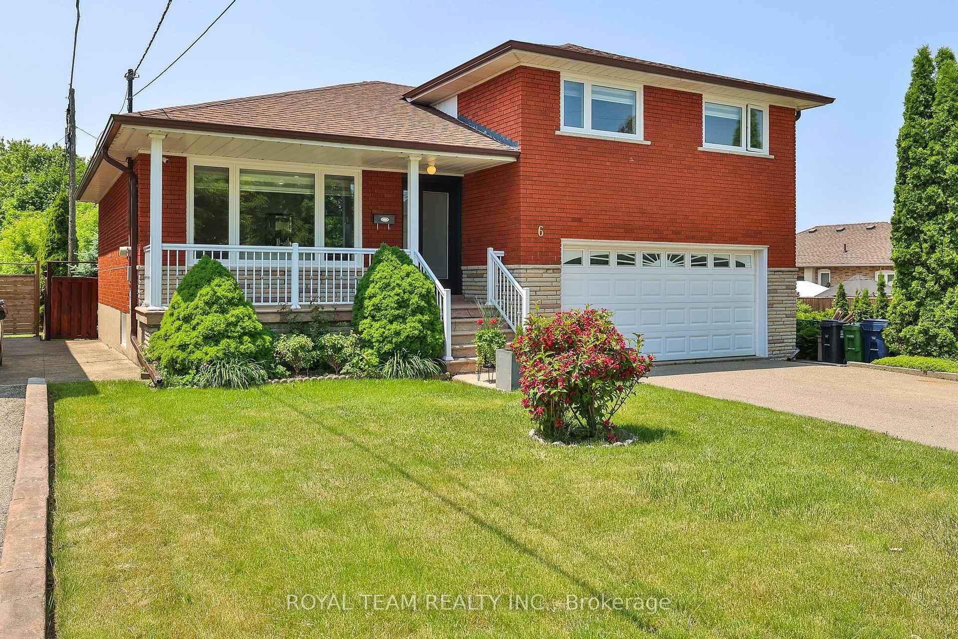 6 Crioline Road, York / Weston, ON M6L 2S3 - Photo 1