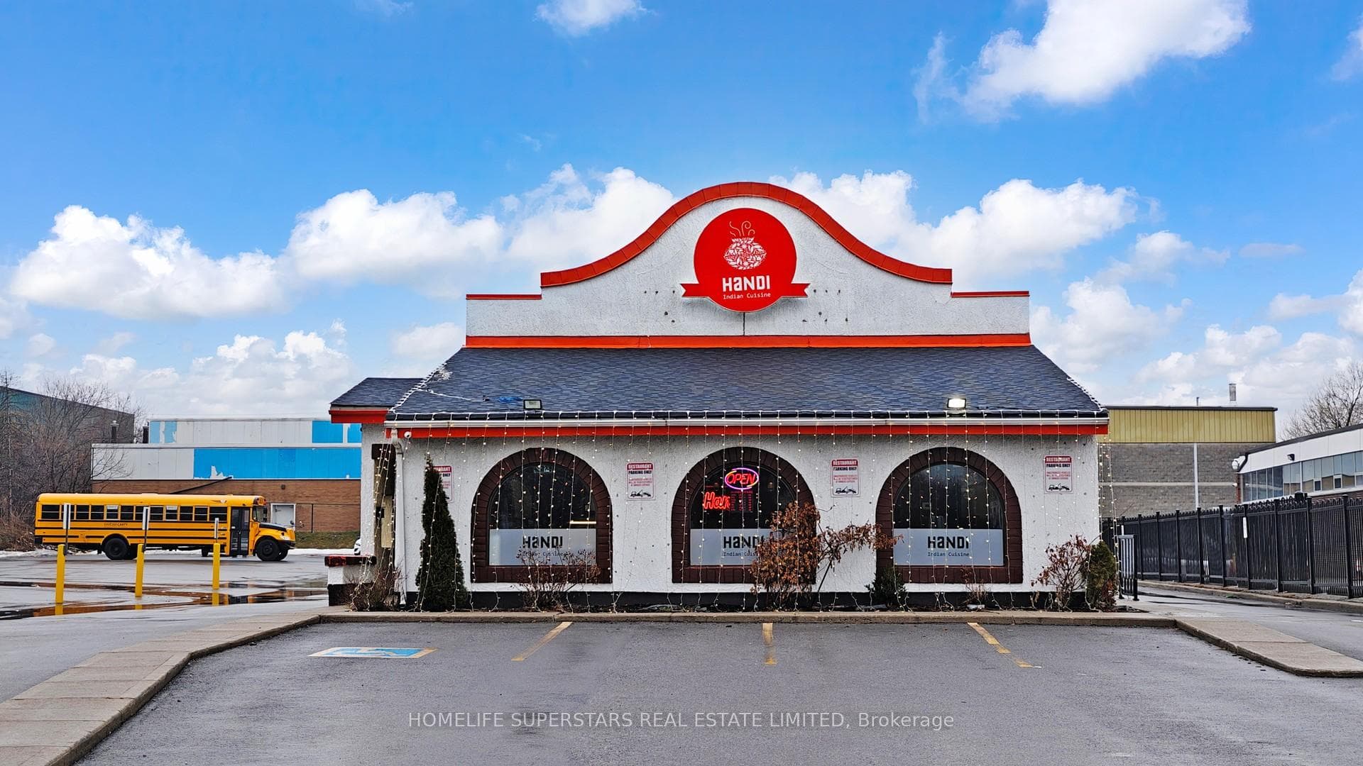 2068 KIPLING Avenue, Etobicoke (West Mall / Rexdale), ON M9W 4J9 - Photo 1