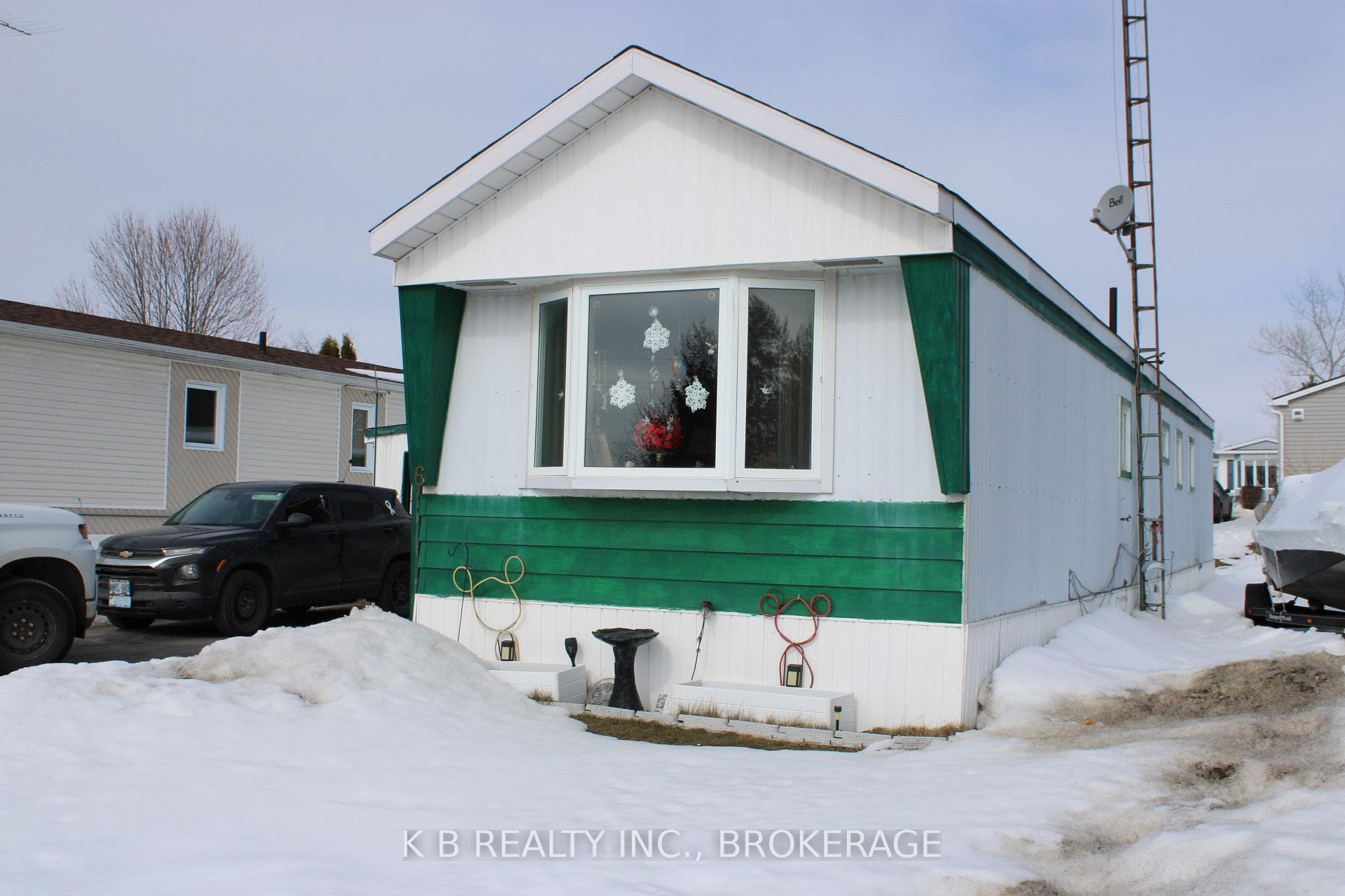 6 Cedar Street, Greater Napanee, ON K7R 3L1 - Photo 1