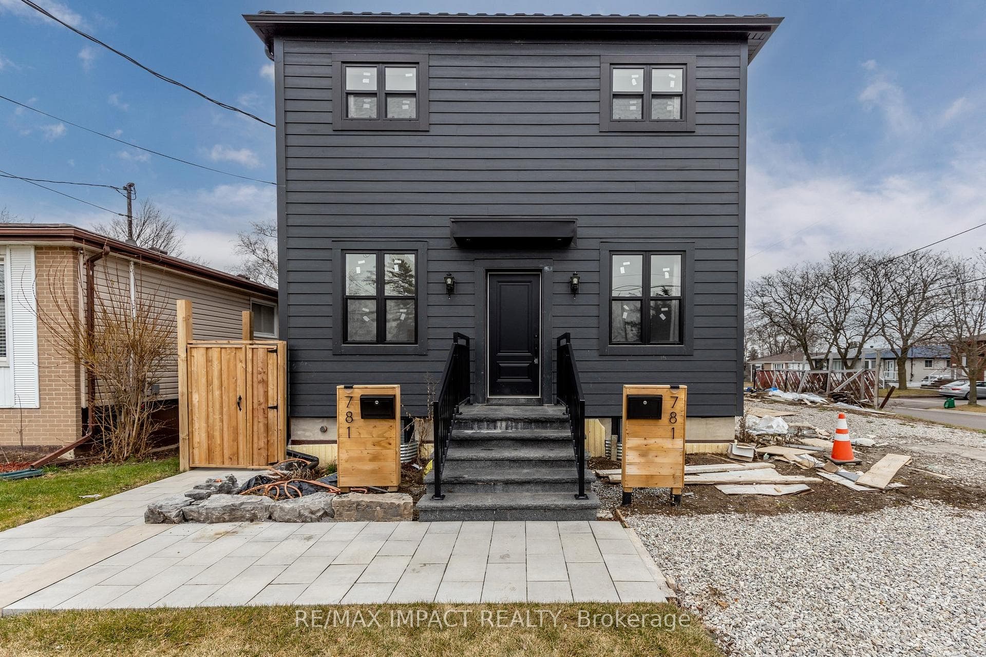 781 Oliva Street, Pickering, ON L1W 2V9 - Photo 1