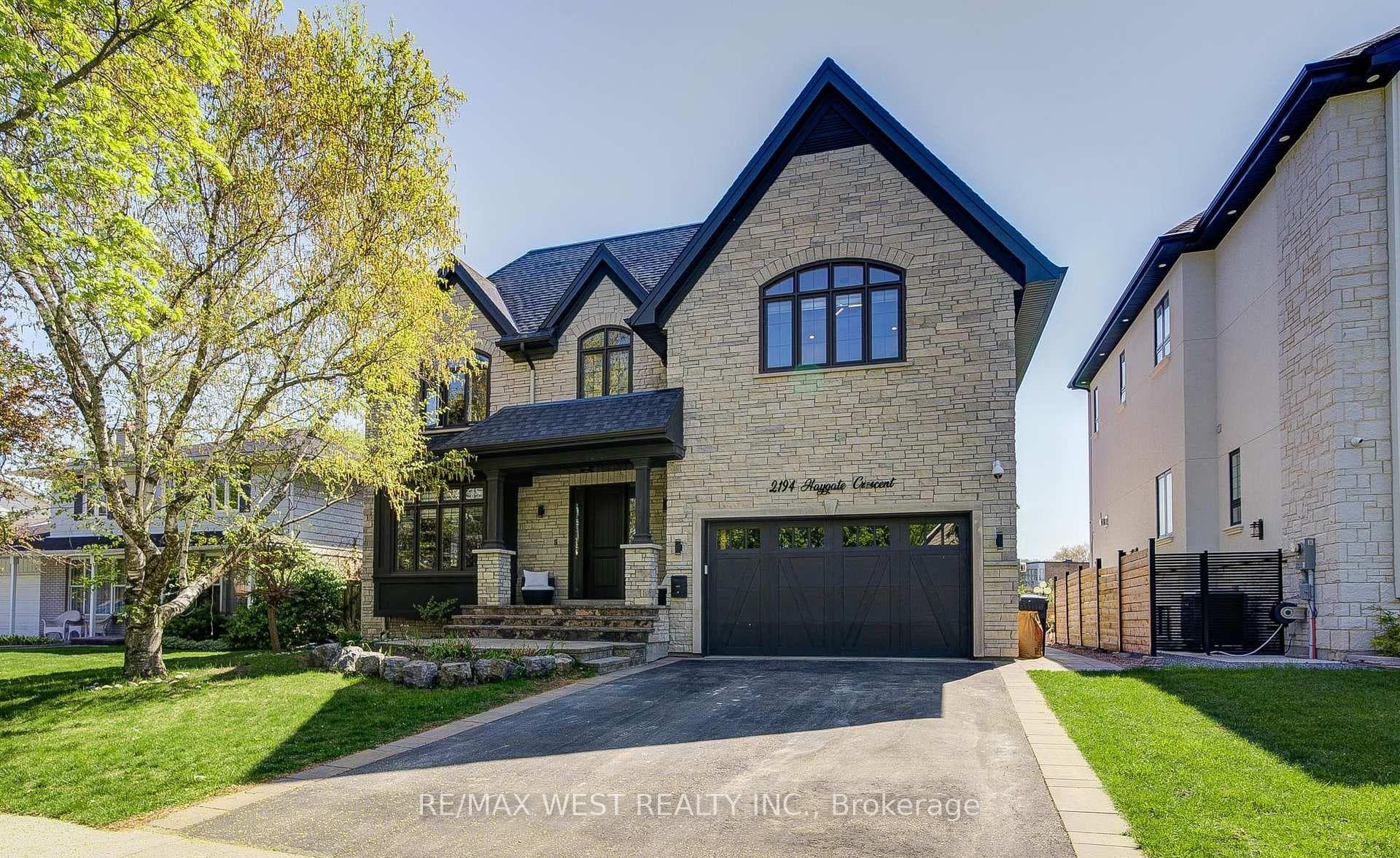 2194 Haygate Crescent, Mississauga, ON L5K 1L5 - Photo 1