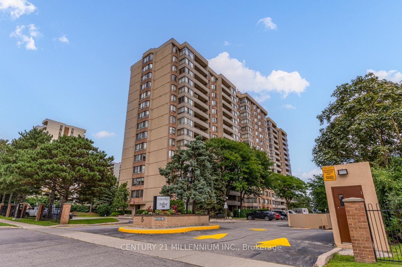 5 Lisa Street Unit 604, Brampton, ON L6T 4T4 - Photo 1