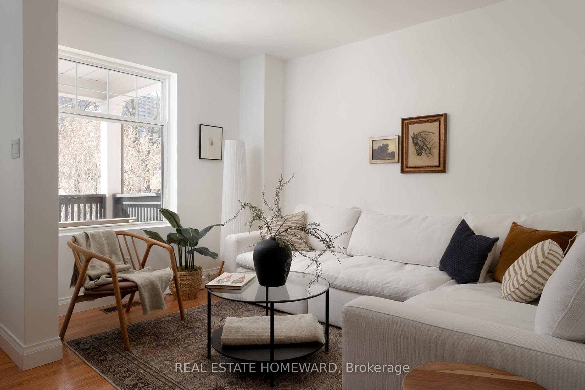 52 Balfour Avenue, Toronto E03