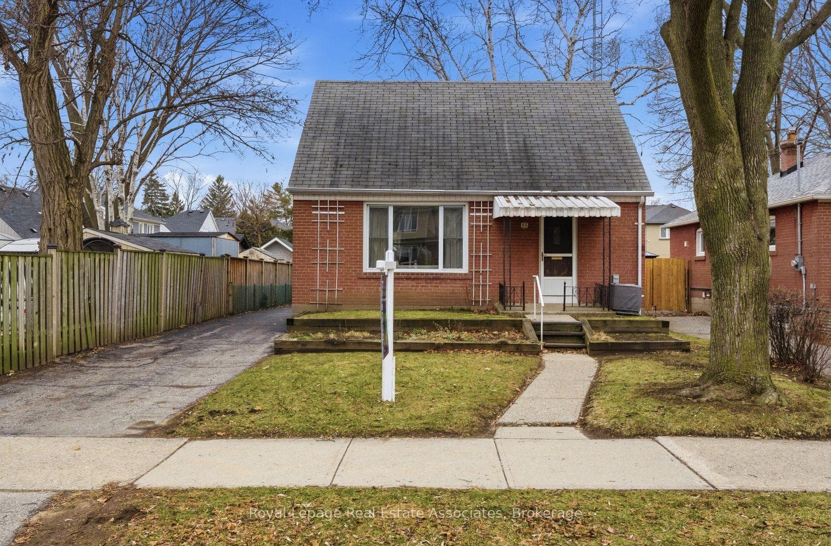 68 Gair Drive, Liberty Village / Parkdale / South Parkdale, ON M8W 4P8 - Photo 1