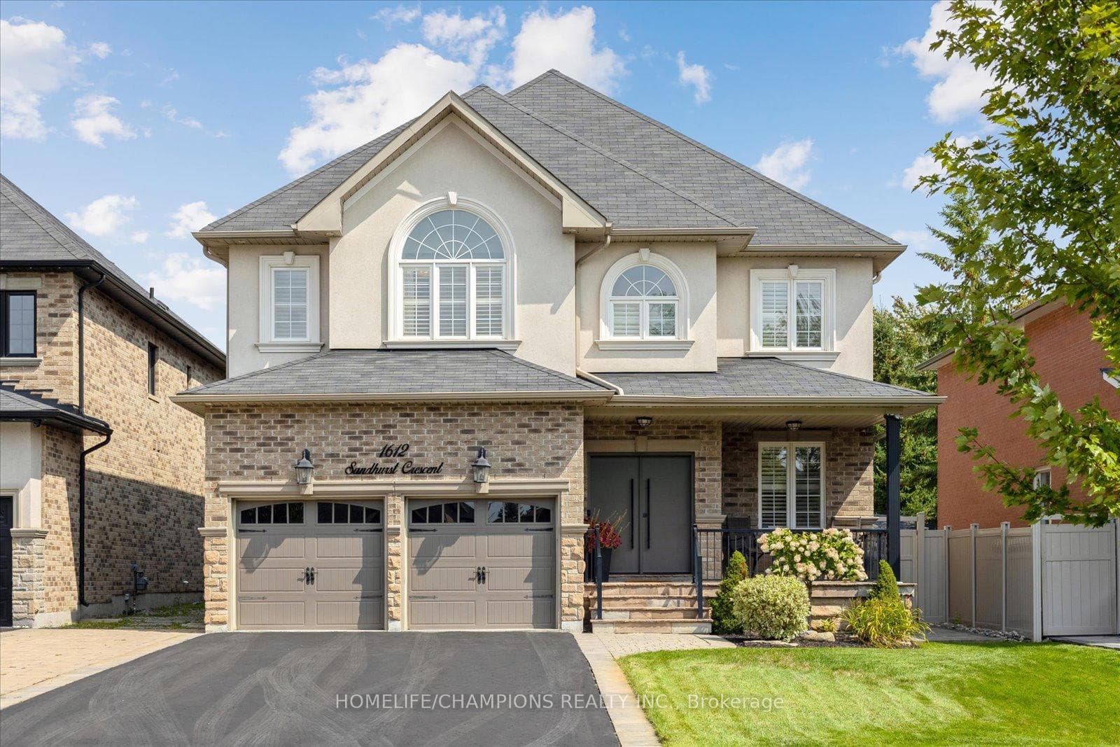 1612 Sandhurst Crescent, Pickering, ON L1V 6W2 - Photo 1
