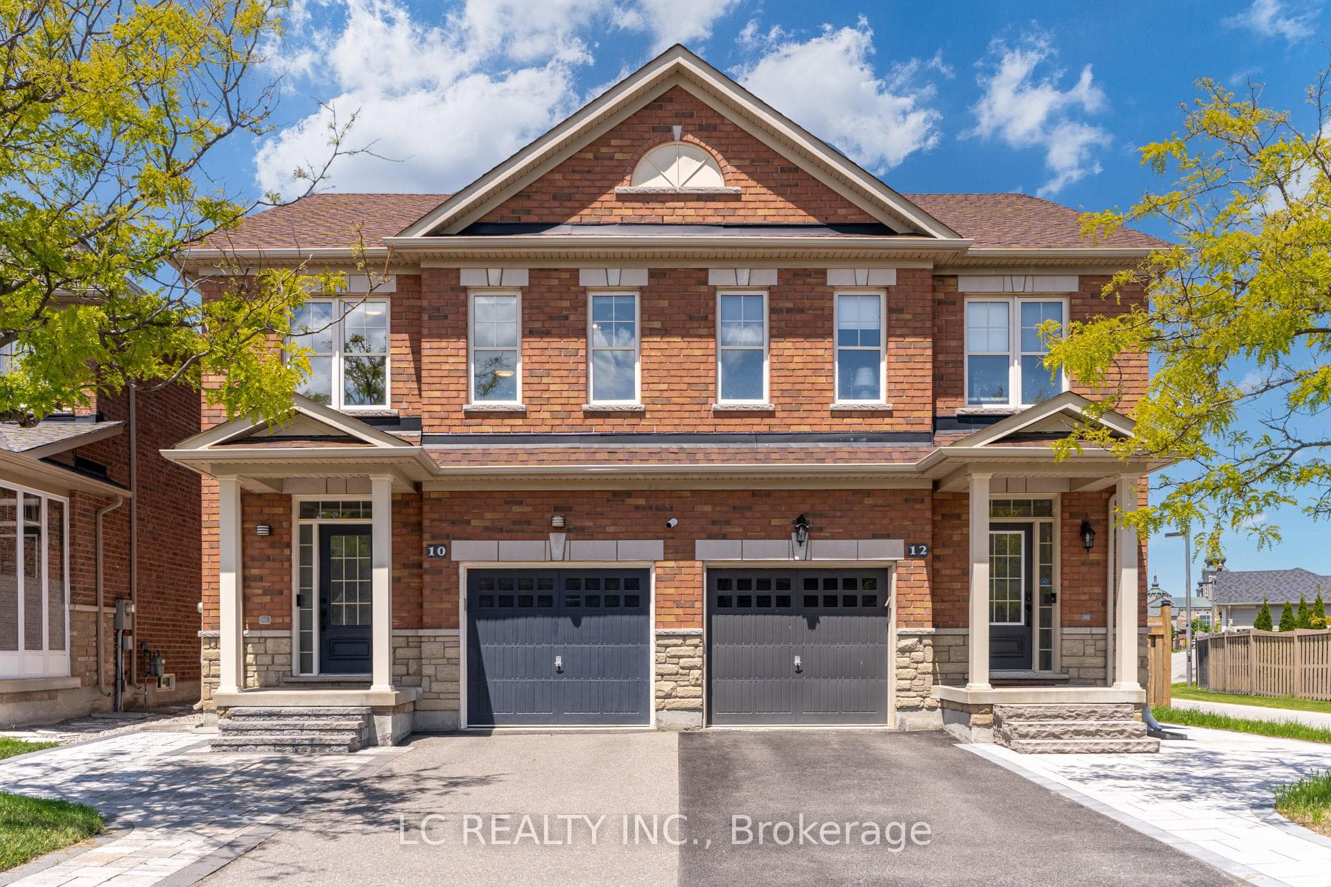 10 Princess Diana Drive, Markham