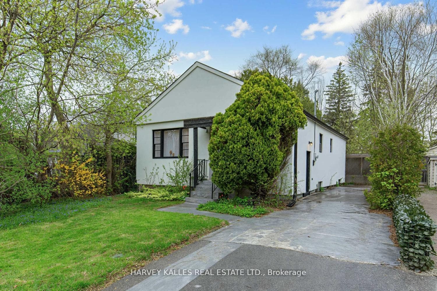 246 Burnett Avenue, Thornhill / Willowdale, ON M2N 1V8 - Photo 1