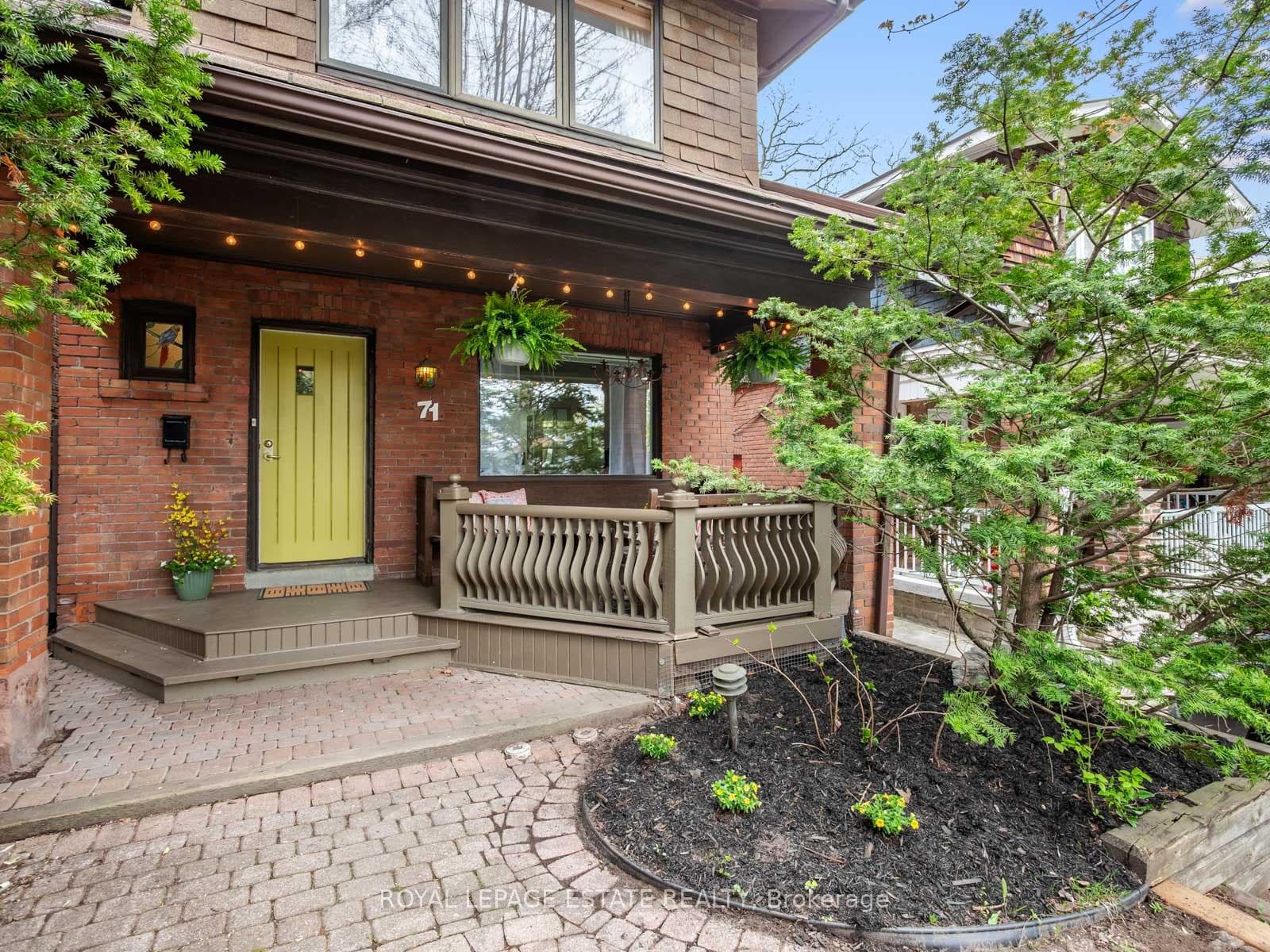 71 Glenmount Park Road, The Beaches / Upper Beaches, ON M4E 2N1 - Photo 1