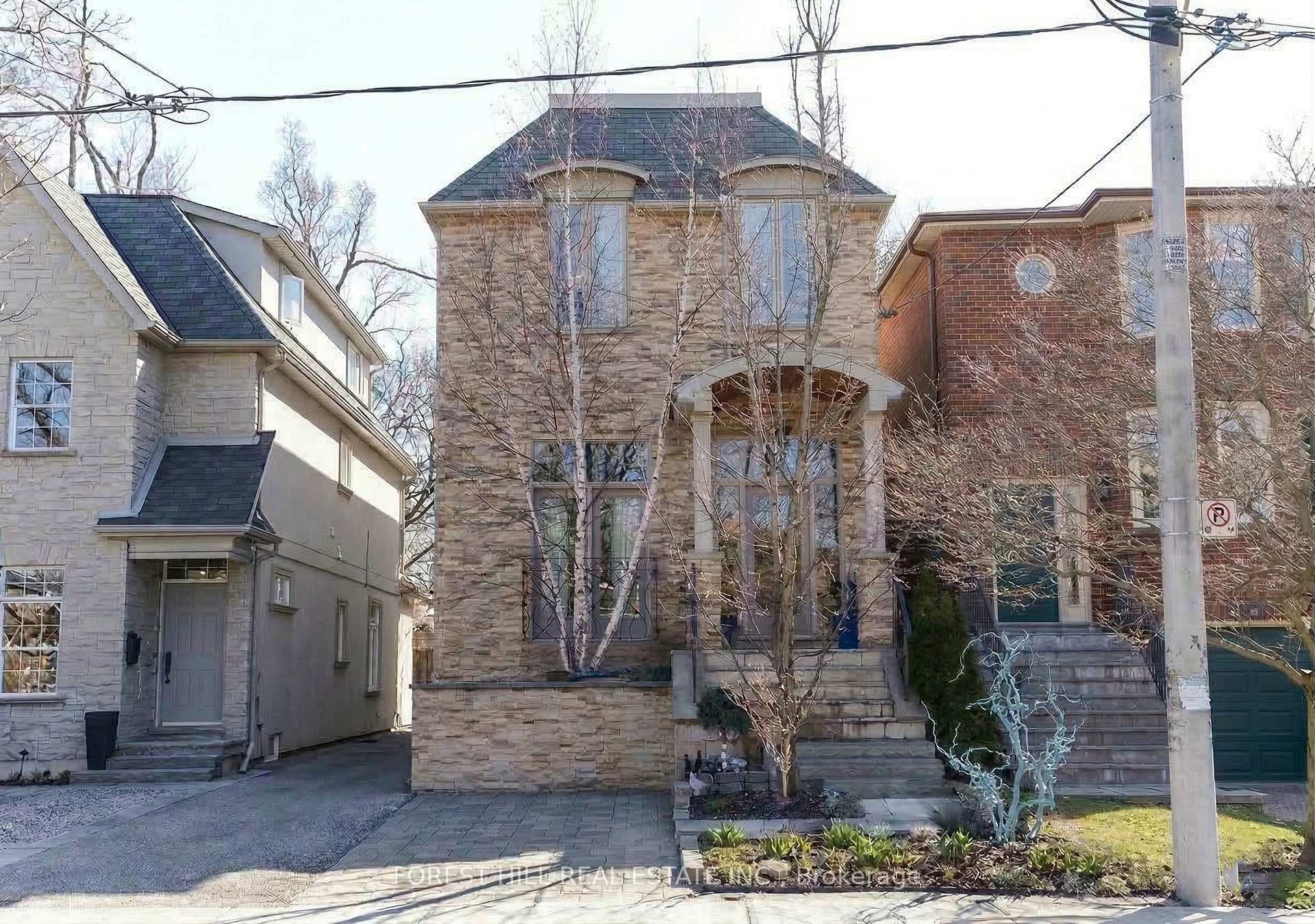55 Petman Avenue, Leaside / Davisville, ON M4S 2S9 - Photo 1