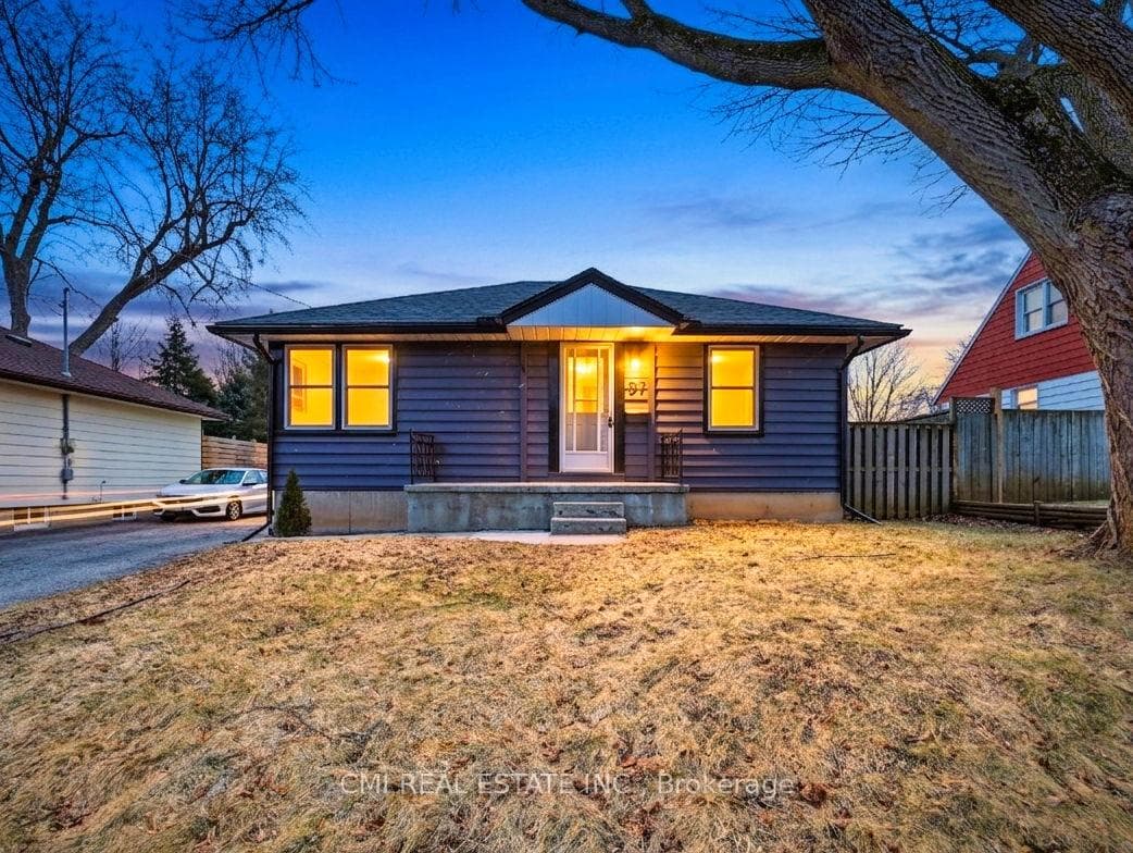 97 Stewart Avenue, Cambridge, ON N1R 2V1 - Photo 1