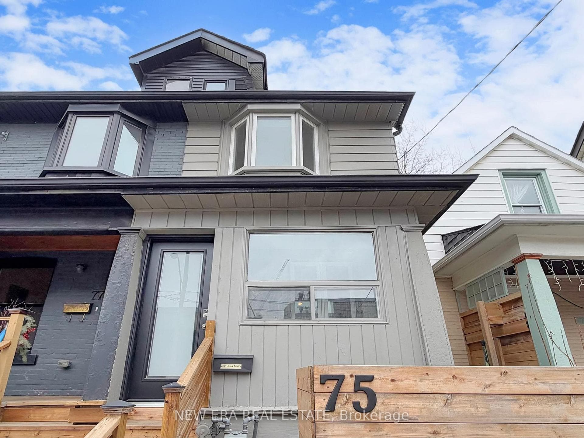 75 Laing Street, Riverdale / Leslieville, ON M4L 2N4 - Photo 1
