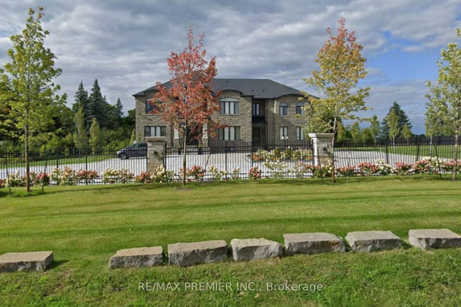 2180 King Vaughan Road, Vaughan, ON L6A 2A7 - Photo 1