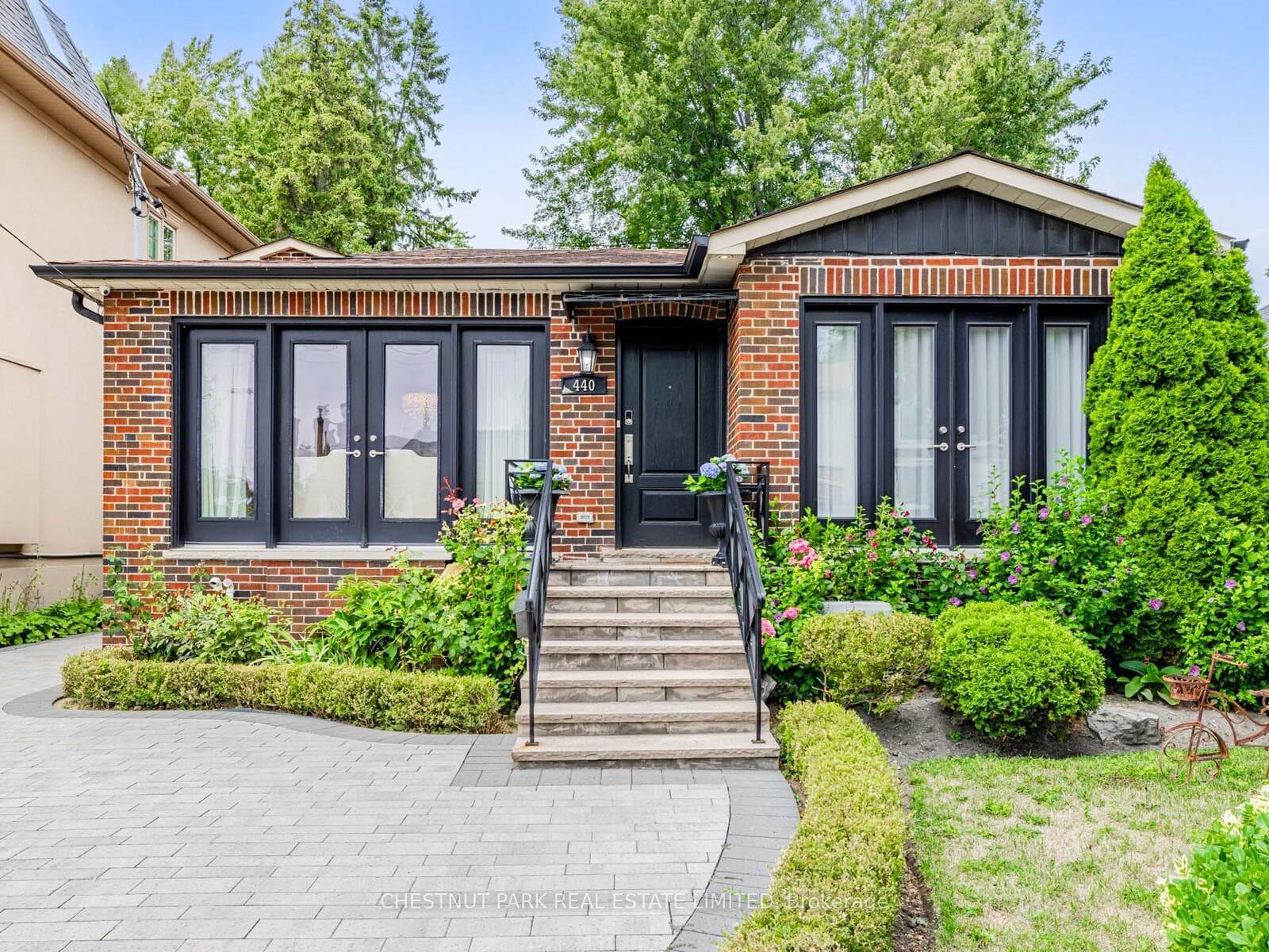 440 Glengarry Avenue, Lawrence Park / Bedford Park, ON M5M 1E8 - Photo 1