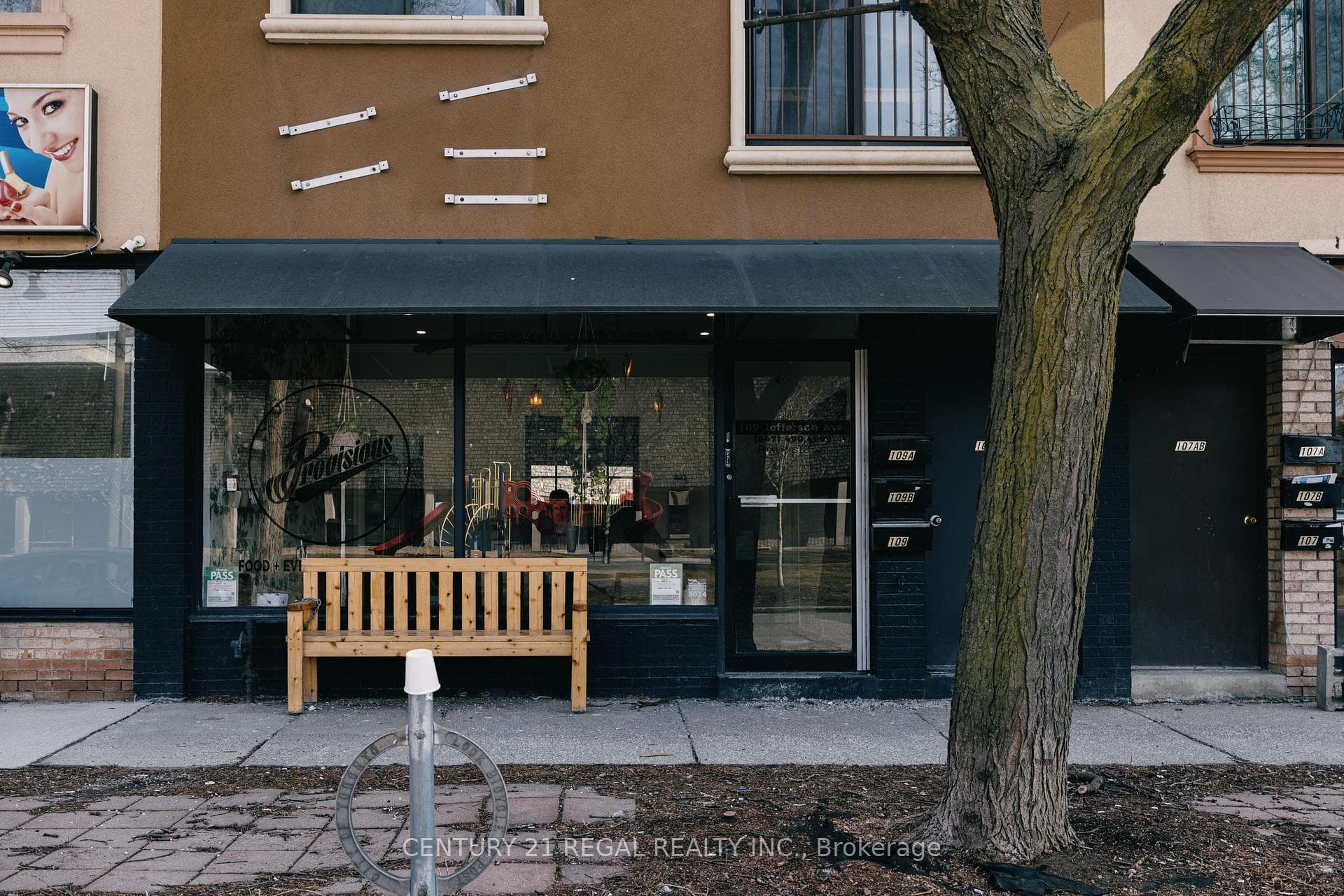 109 Jefferson Avenue, High Park / Junction / Roncesvalles, ON M6K 3E4 - Photo 1