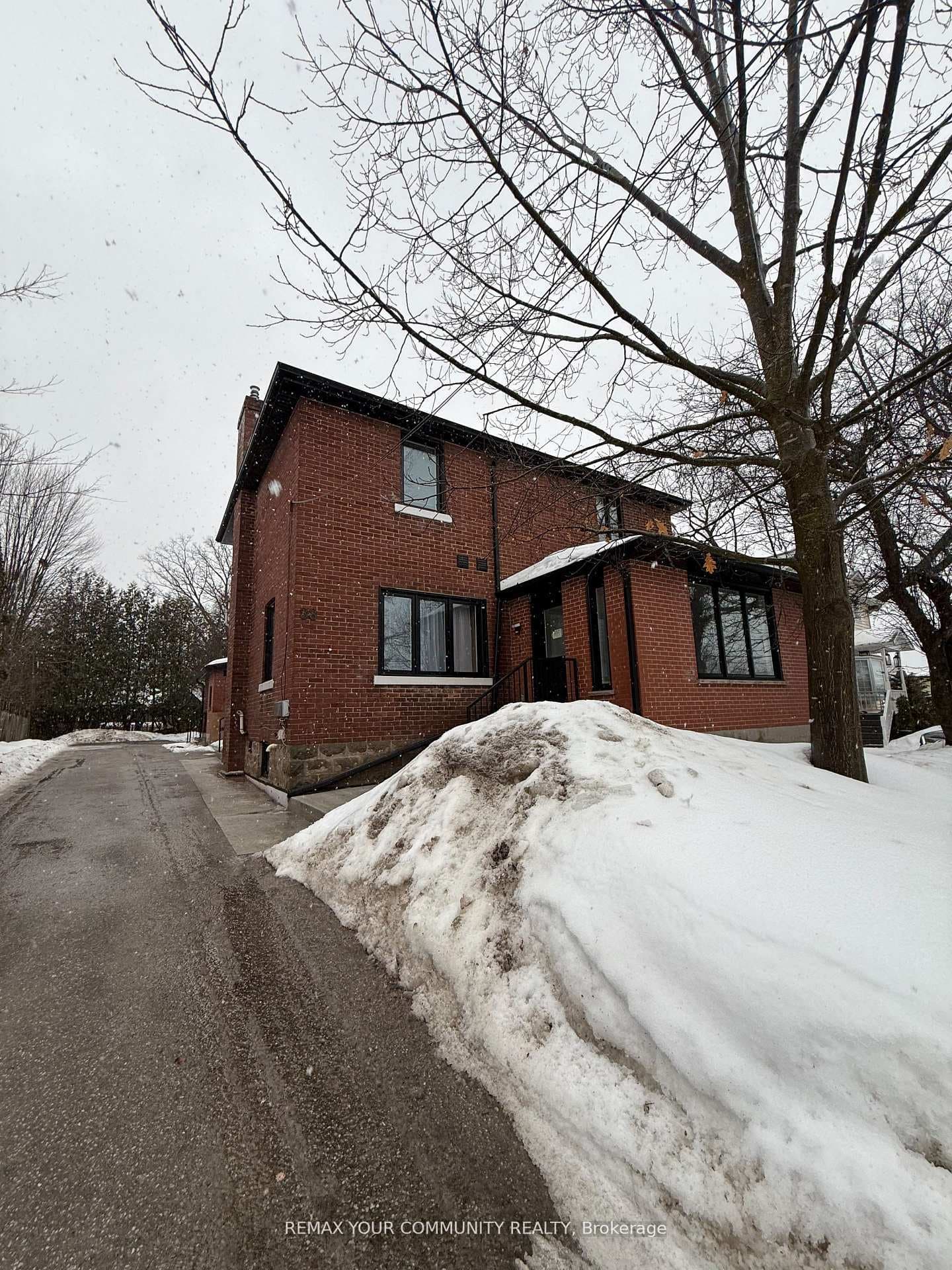 88 Spruce Street Unit 5 (BSMT), Aurora, ON L4G 1S1 - Photo 1