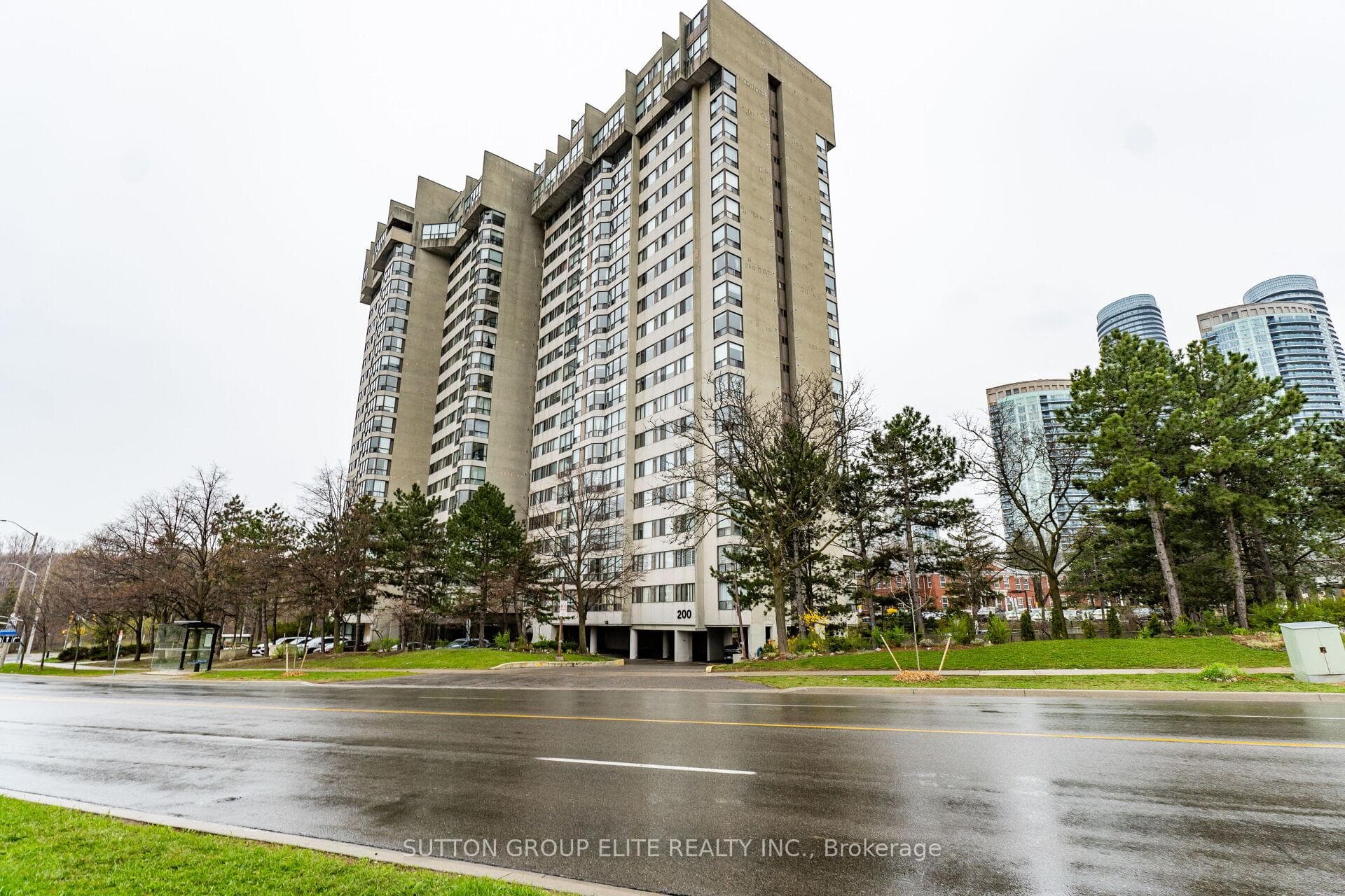 200 Robert Speck Parkway Unit PH5, Mississauga, ON L4Z 1S3 - Photo 1