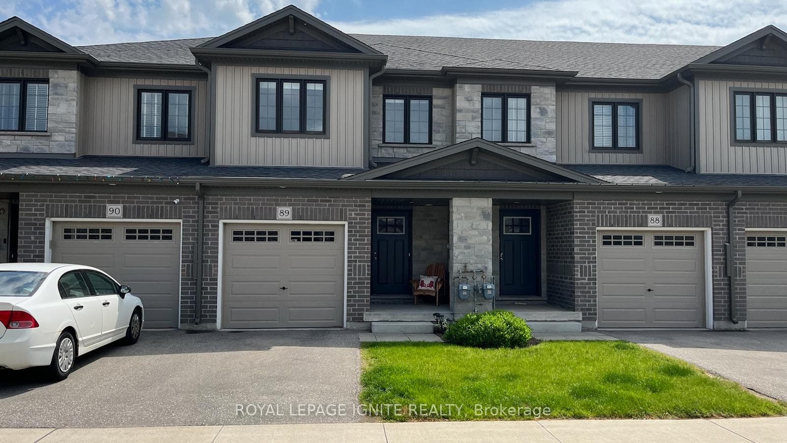 135 Hardcastle Drive Unit 89, Cambridge