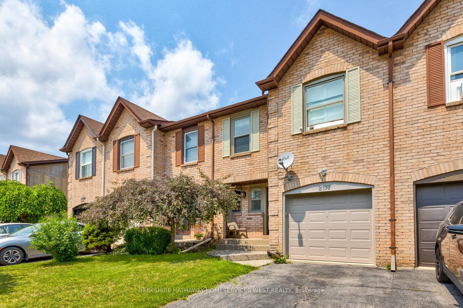 2117 Pelee Boulevard, Oakville, ON L6H 4E2 - Photo 1